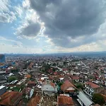Spacious 2Br At Gateway Ahmad Yani Apartment By Travelio