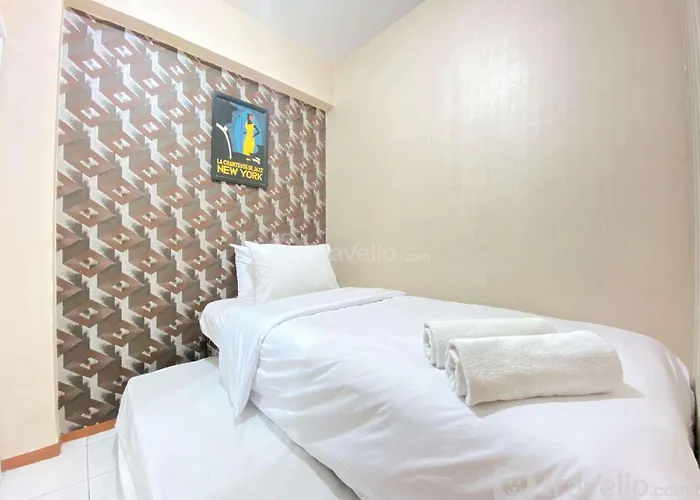Spacious 2Br At Gateway Ahmad Yani Apartment By Travelio